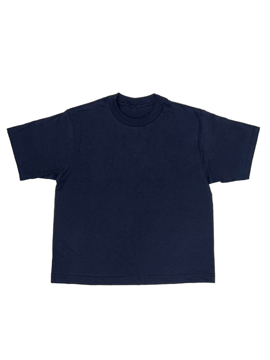 navy cropped tee